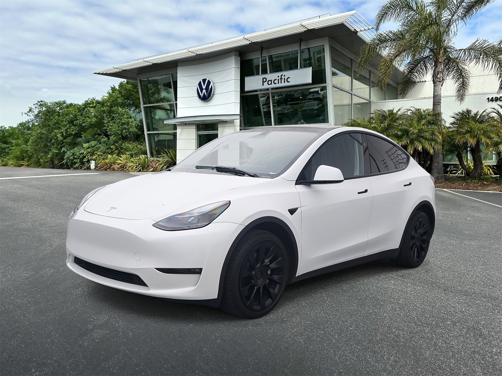 Used 2023 Tesla Model Y Long Range