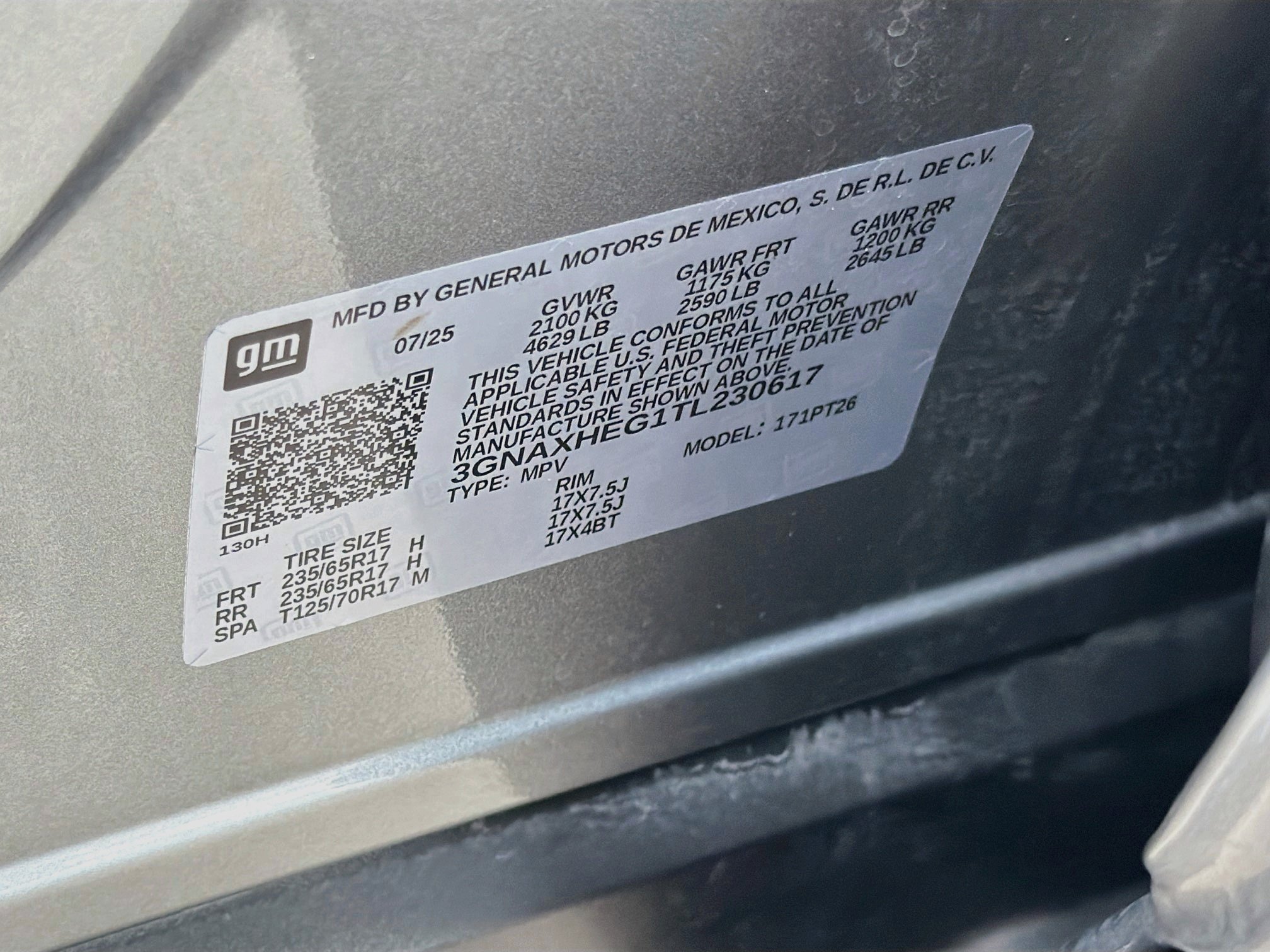 Used 2026 Chevrolet Equinox LT FWD image 43
