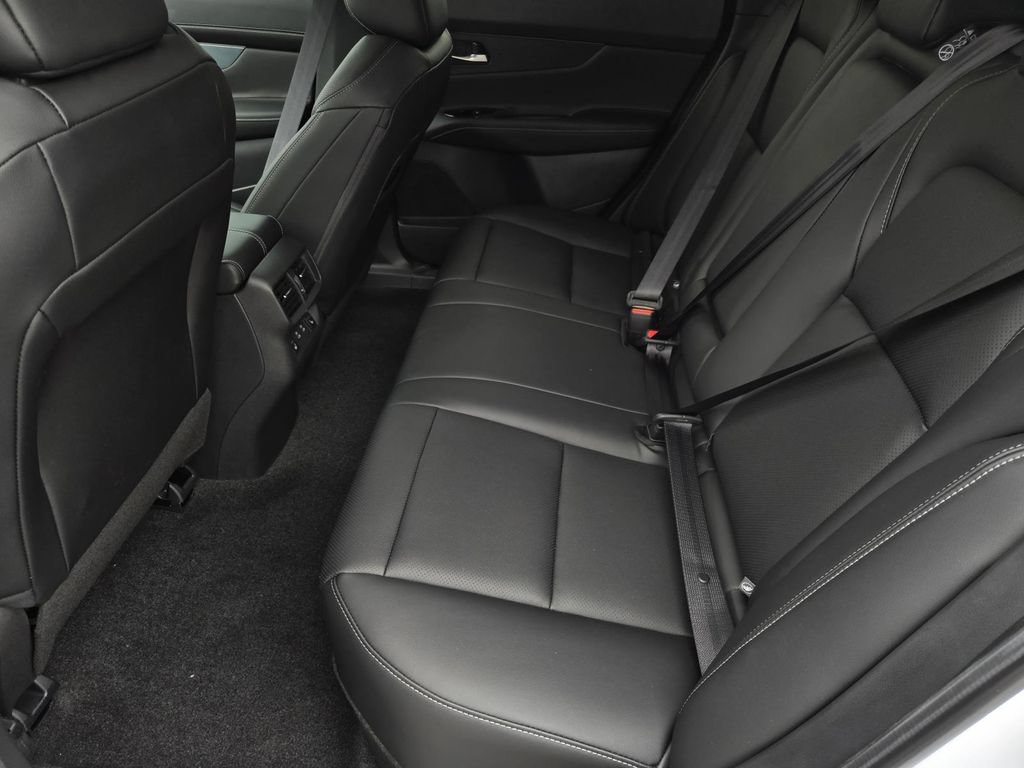 New 2026 Nissan Murano SV AWD/4WD image 12