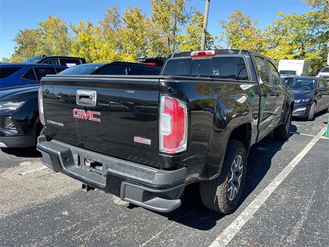 Used 2016 GMC Canyon SLE image 3