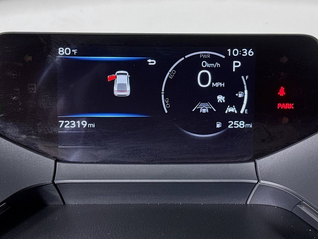 Used 2023 Toyota Prius XLE image 18