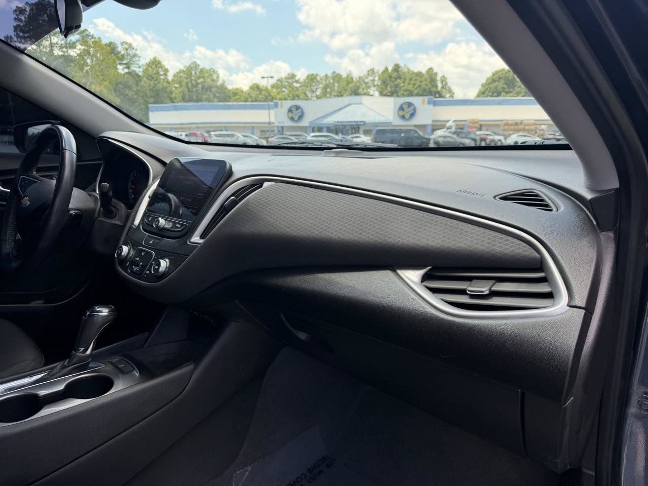 Used 2019 Chevrolet Malibu RS w/ LPO, Convenience Package 1 FWD image 17
