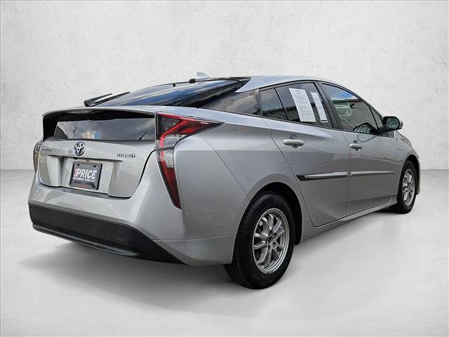 Used 2017 Toyota Prius Three FWD image 5
