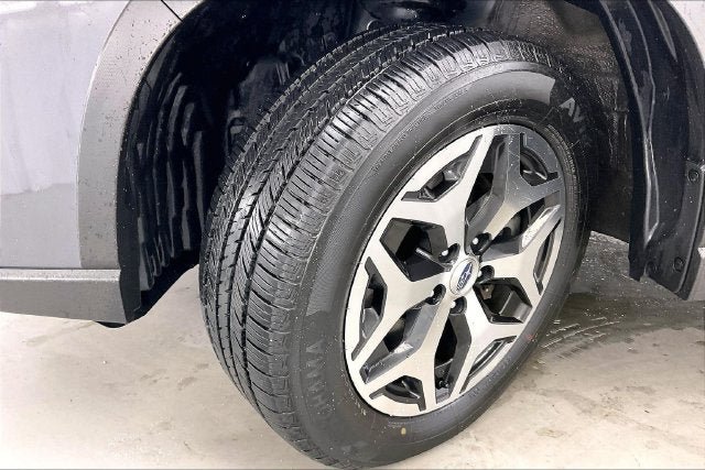 Used 2022 Subaru Forester Premium AWD/4WD image 34