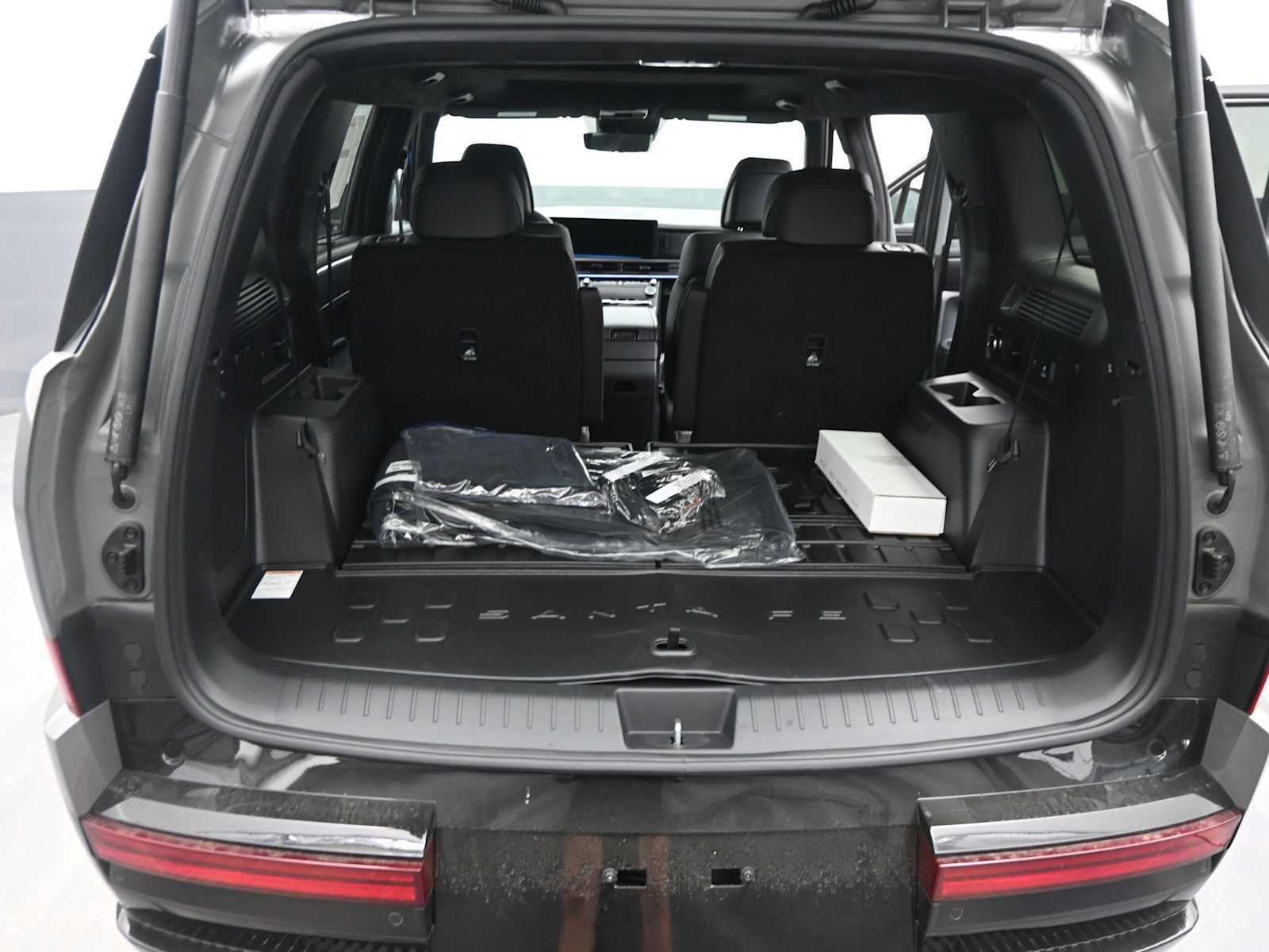 New 2026 Hyundai Santa Fe Calligraphy AWD/4WD image 13
