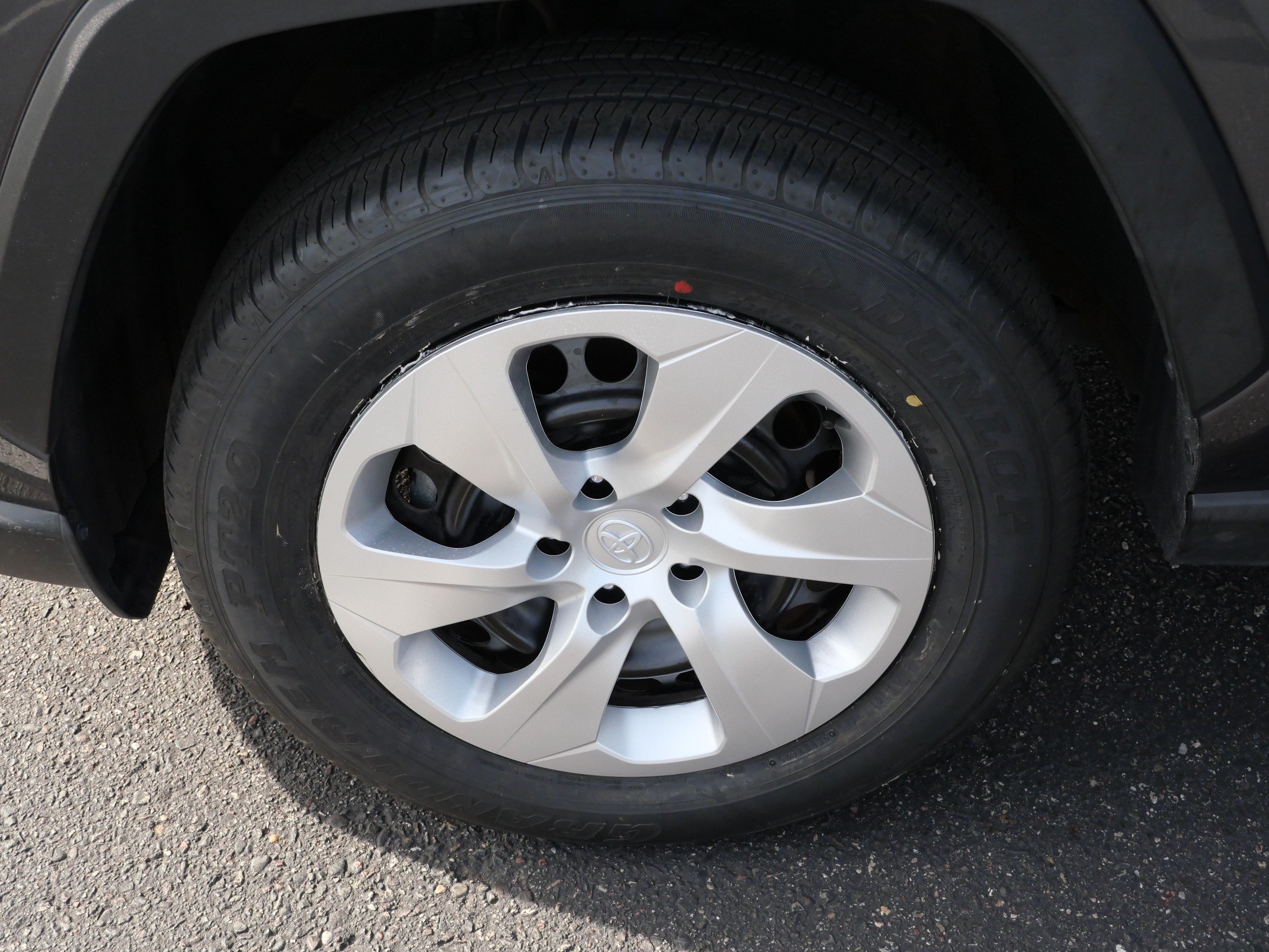 Certified 2025 Toyota RAV4 LE AWD/4WD image 16