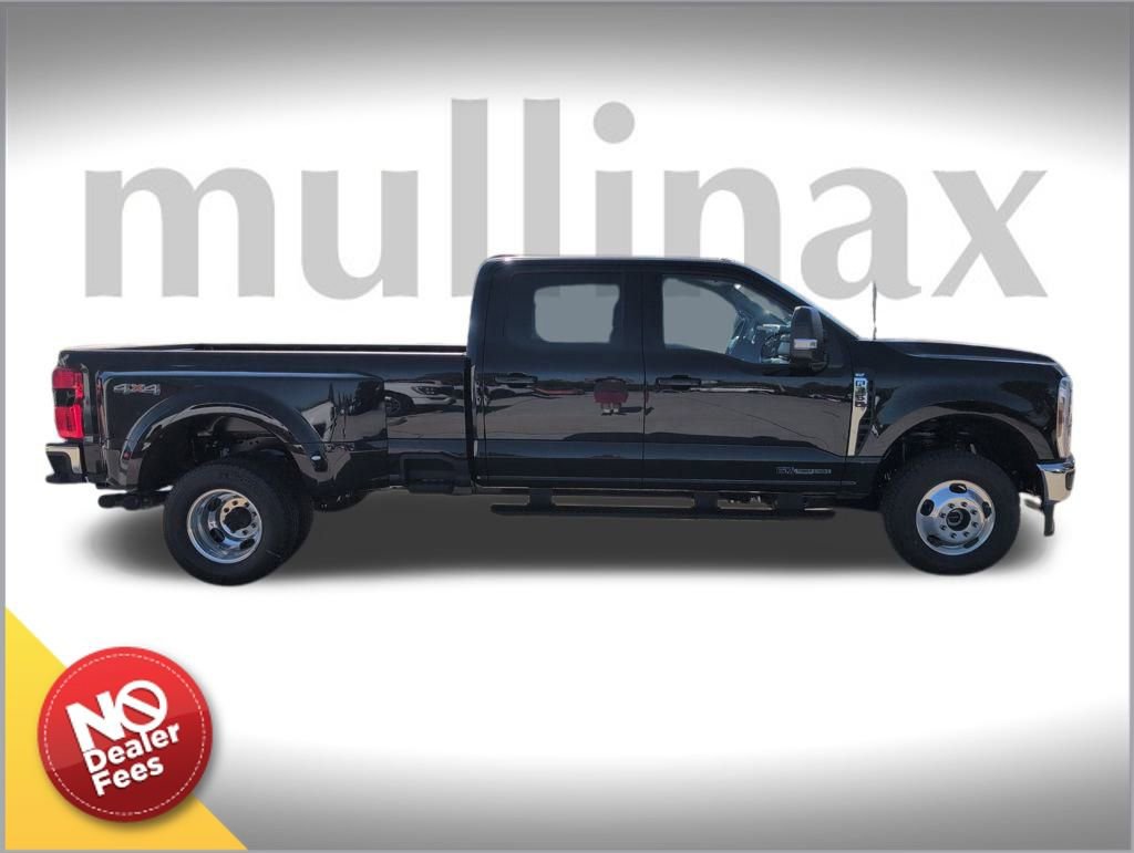 New 2026 Ford F350 XLT image 3
