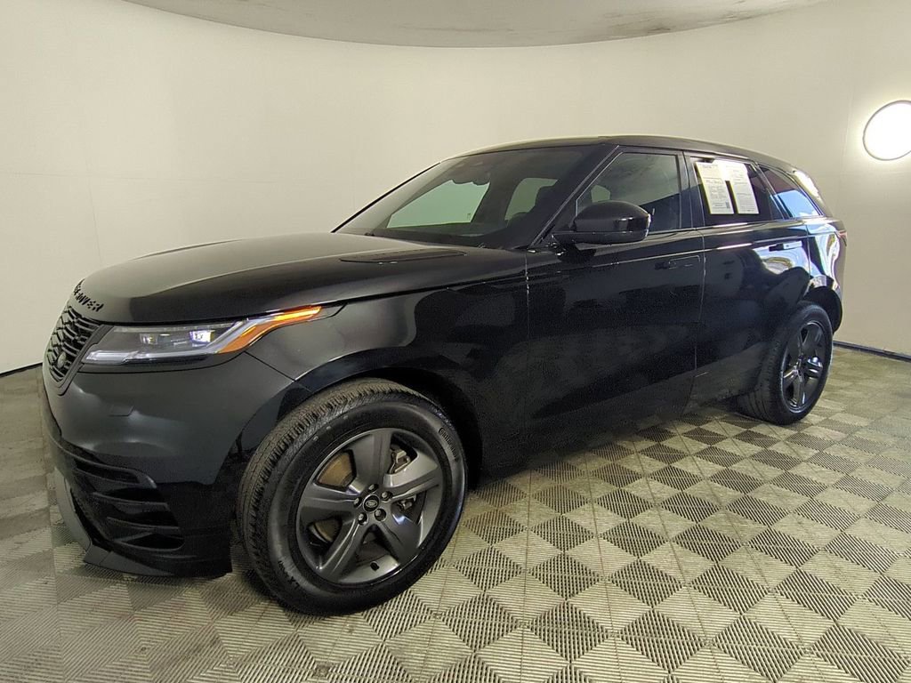 Used 2025 Land Rover Range Rover Velar Dynamic SE image 9