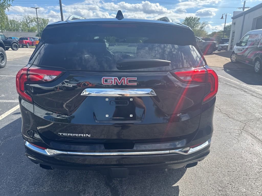 Used 2019 GMC Terrain Denali FWD image 4