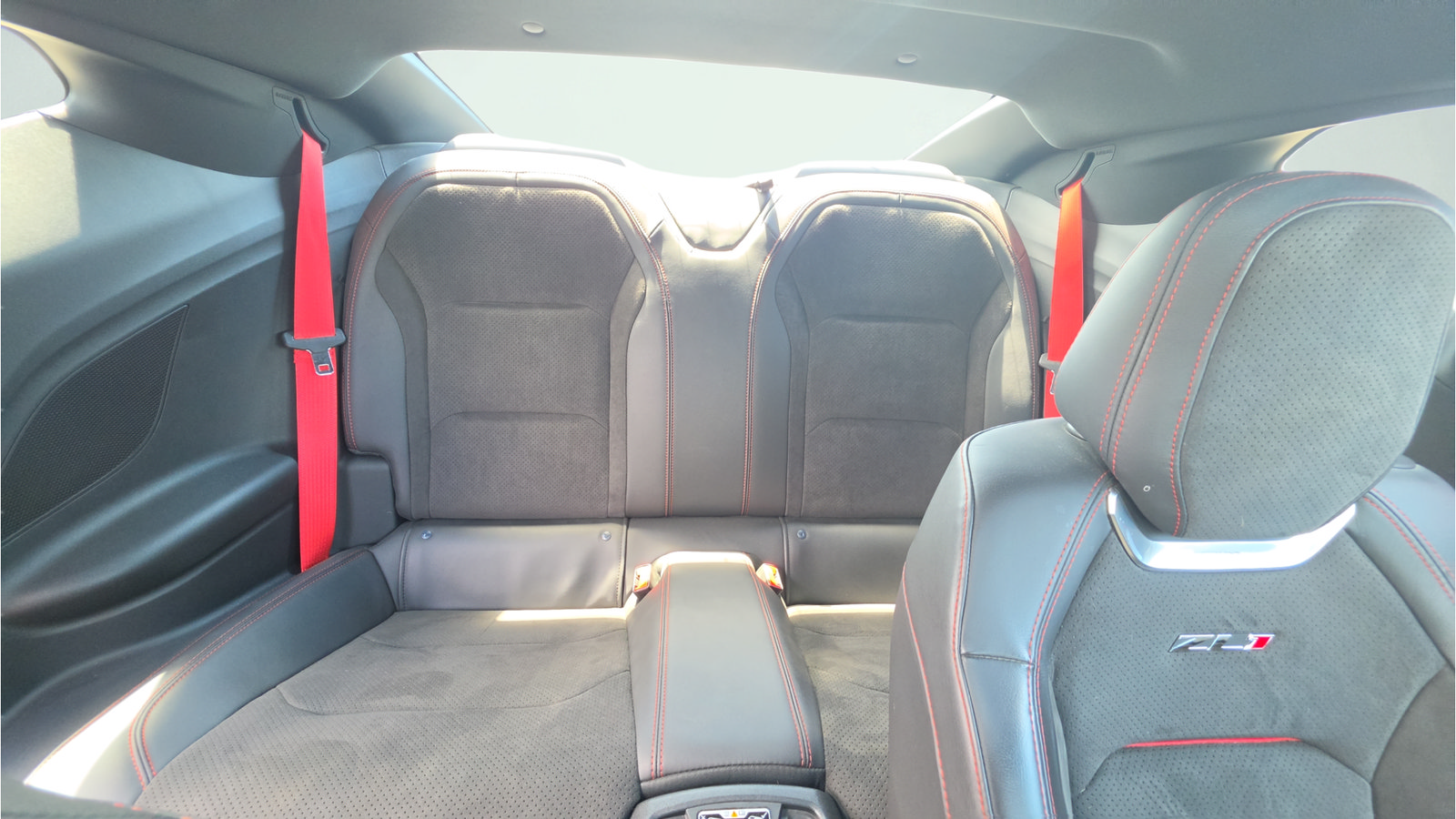 Used 2018 Chevrolet Camaro ZL1 RWD image 18