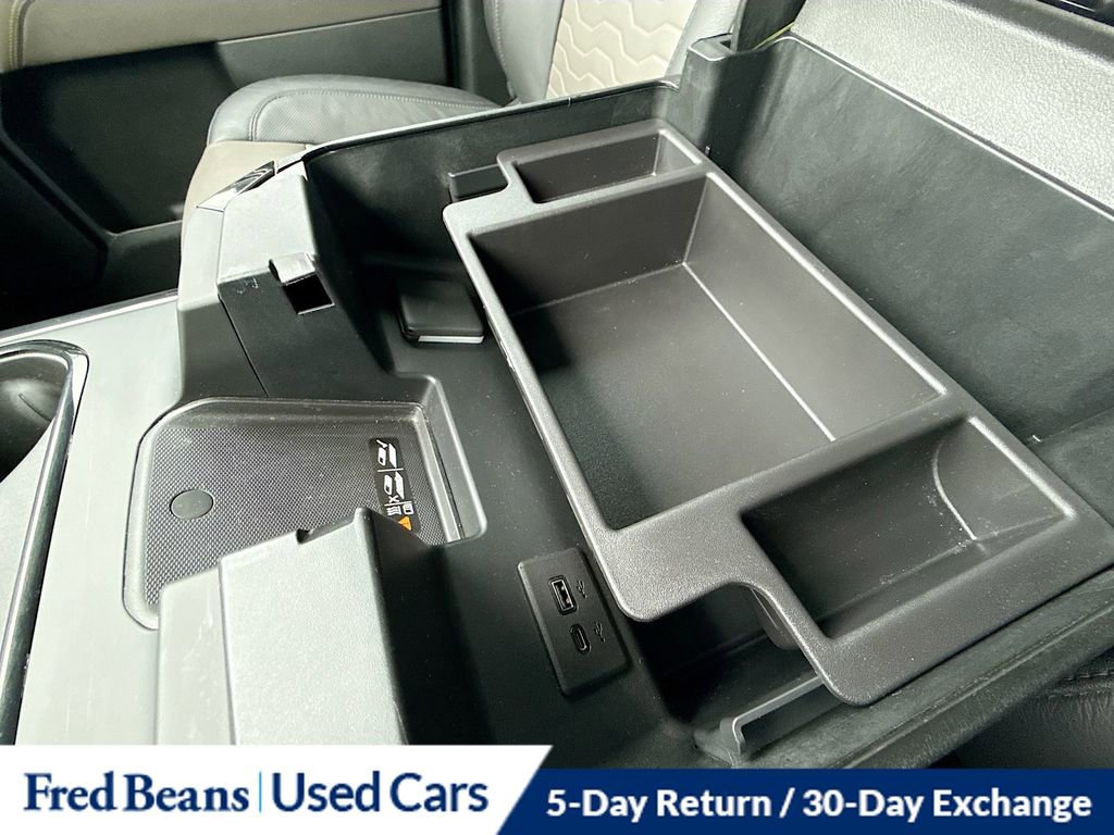 Used 2024 Chevrolet Silverado 2500 ZR2 w/ Technology Package image 39