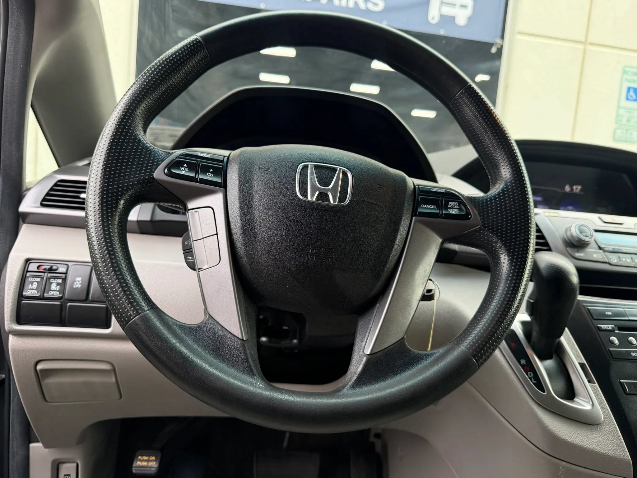 Used 2012 Honda Odyssey EX image 28