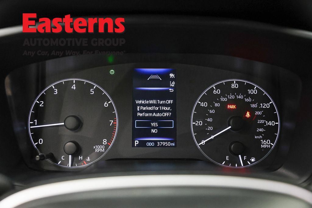 Used 2025 Toyota Corolla Cross LE FWD image 17