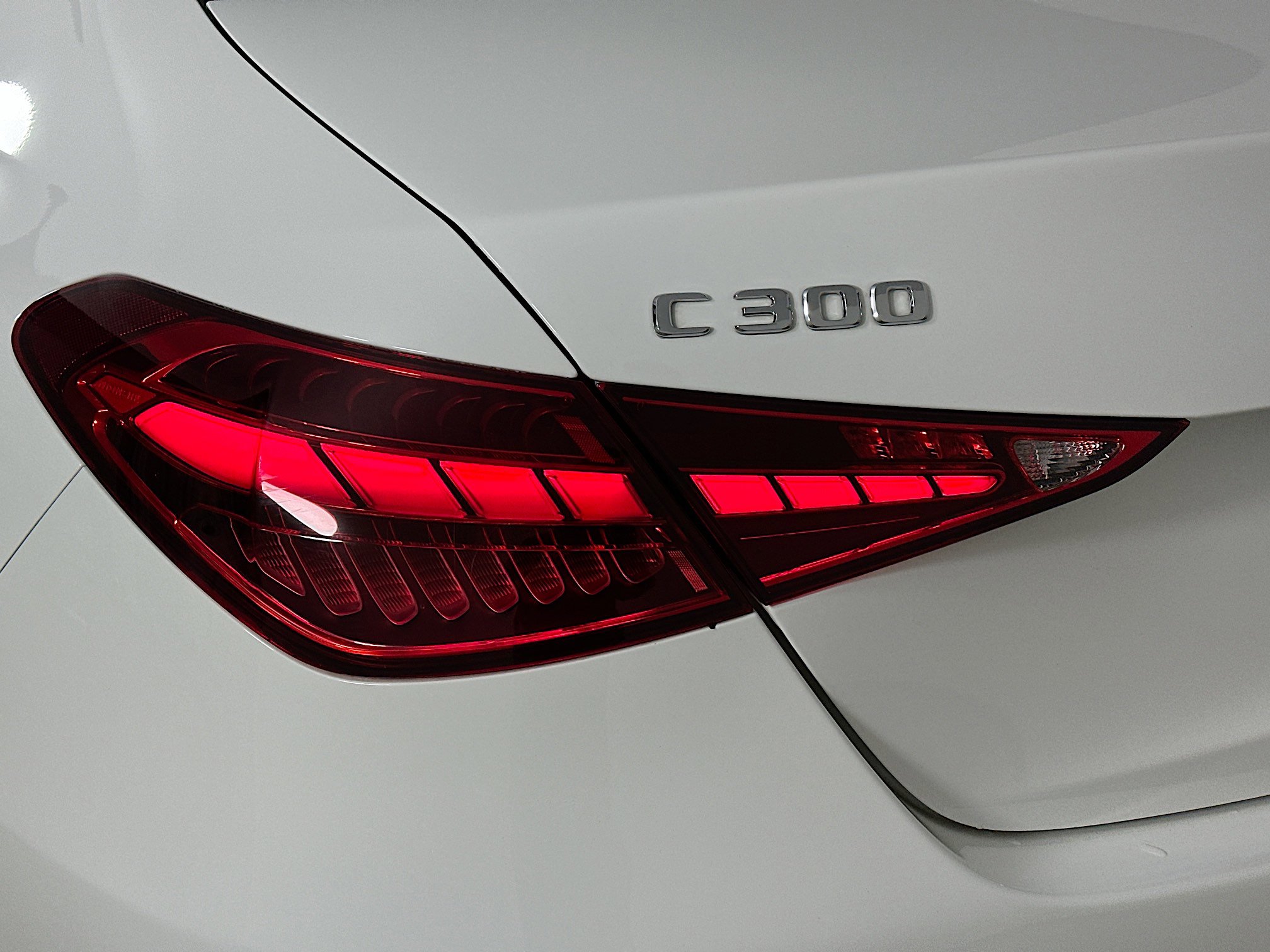 Certified 2022 Mercedes-Benz C 300 4MATIC Sedan image 10