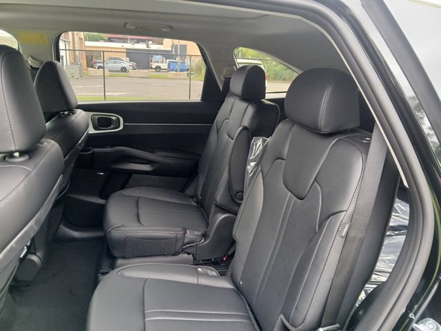 New 2026 Kia Sorento EX w/ EX Premium Package AWD/4WD image 41