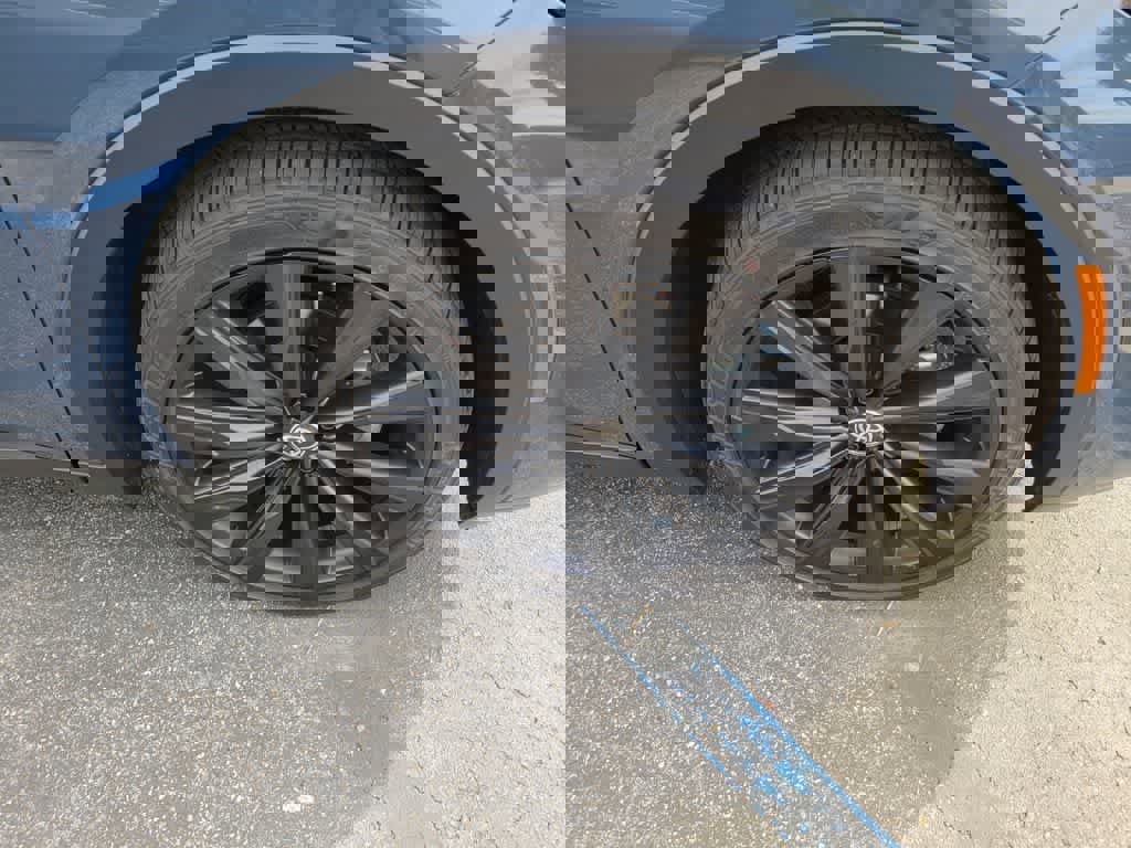 Used 2026 Toyota Crown Nightshade AWD/4WD image 12