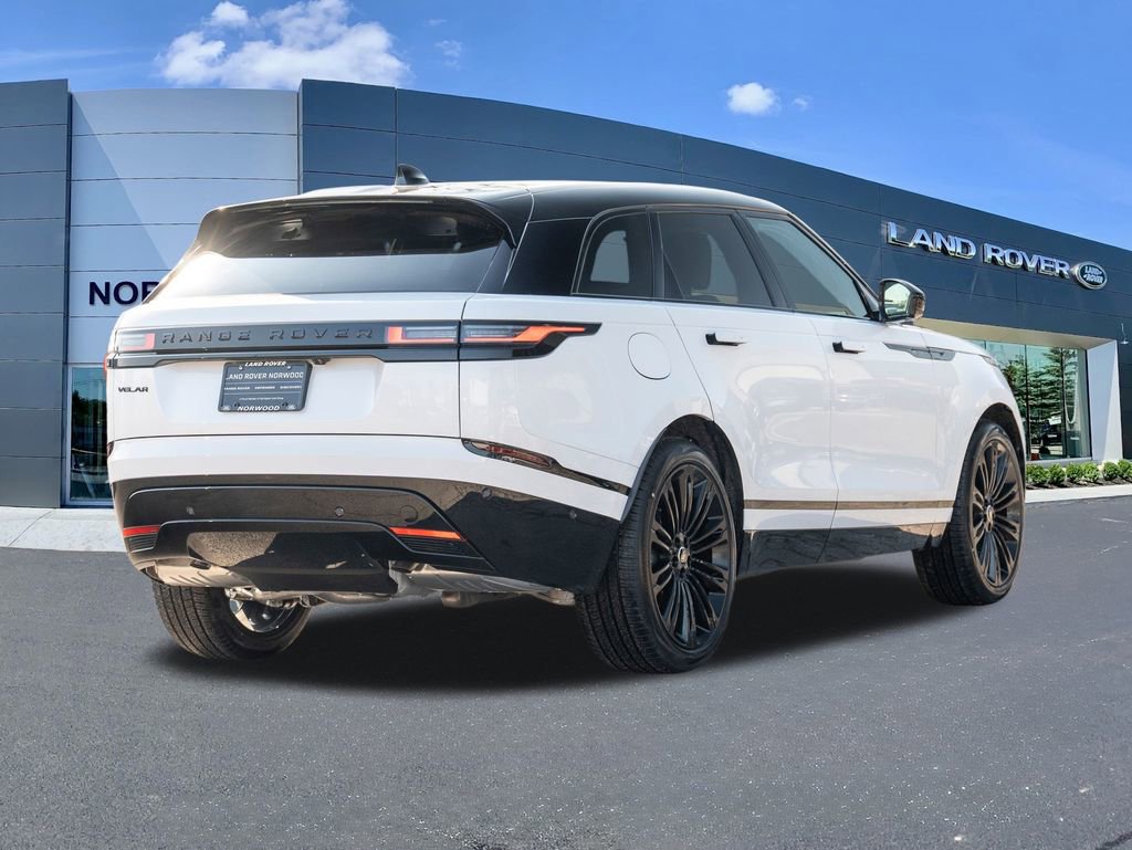 New 2025 Land Rover Range Rover Velar Dynamic HSE AWD/4WD image 4