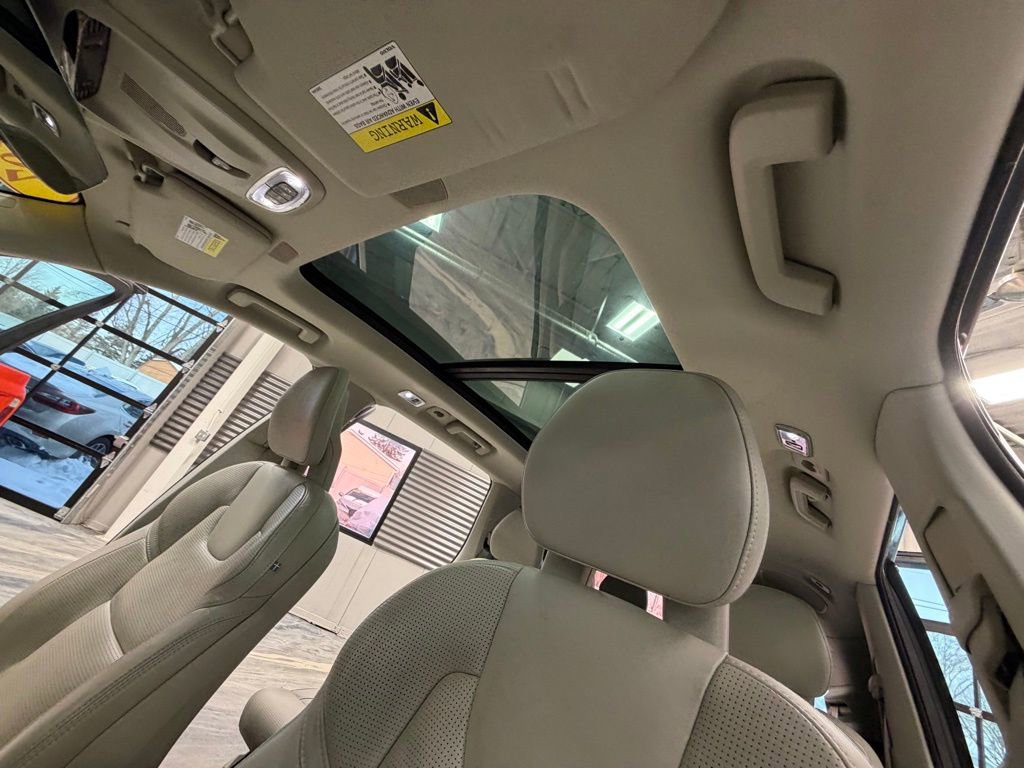 Used 2017 Volvo XC90 T6 Inscription w/ Vision Package image 11