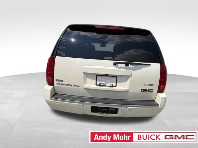 Used 2012 GMC Yukon XL SLT w/ SLT-2 Equipment Package AWD/4WD image 10