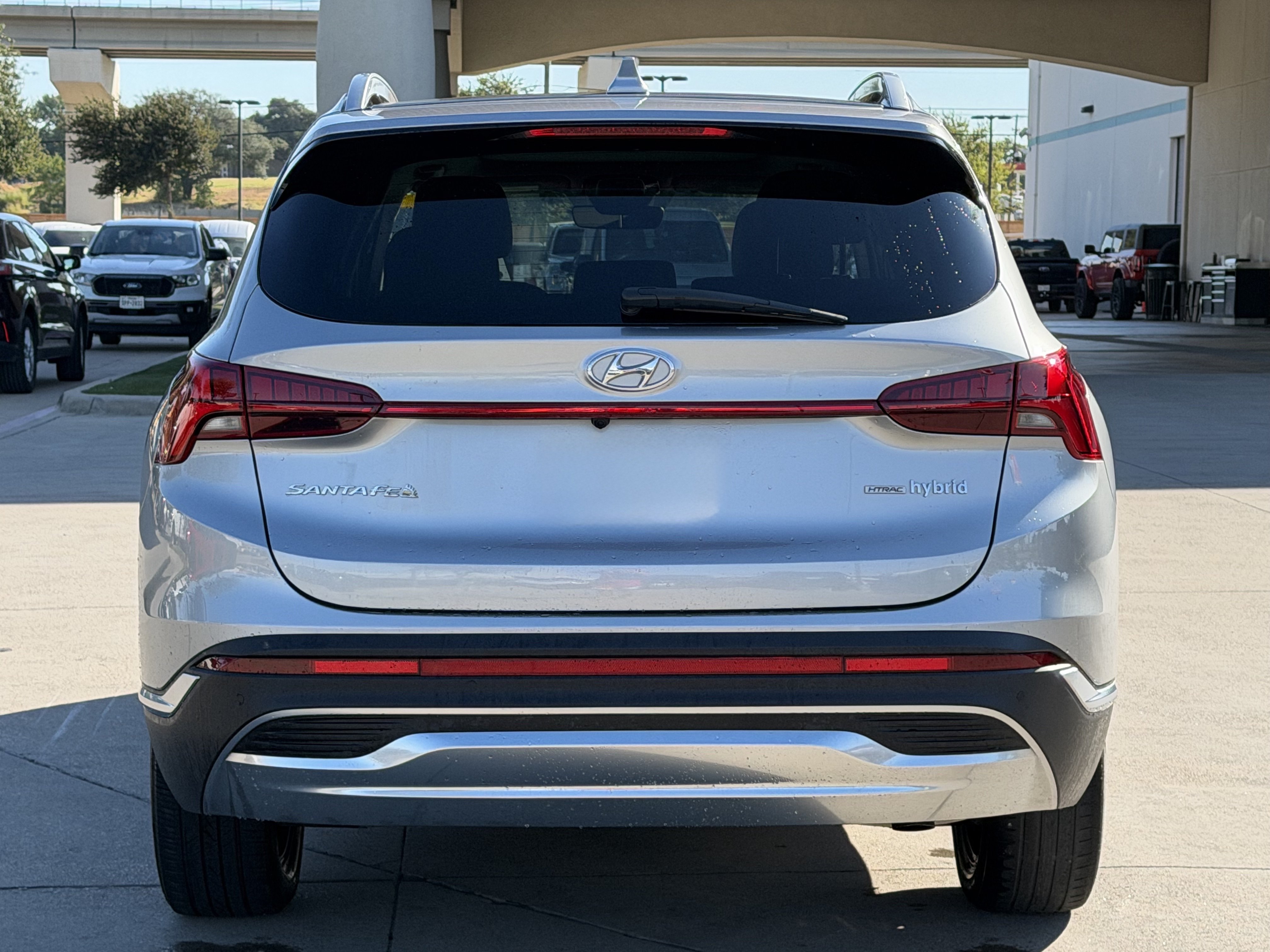 Used 2023 Hyundai Santa Fe Limited w/ Cargo Package AWD/4WD image 5