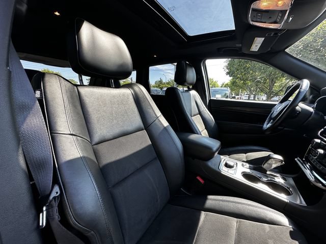 Used 2022 Jeep Grand Cherokee Laredo X AWD/4WD image 35