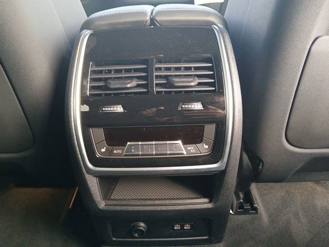 New 2026 BMW X5 xDrive50e image 15