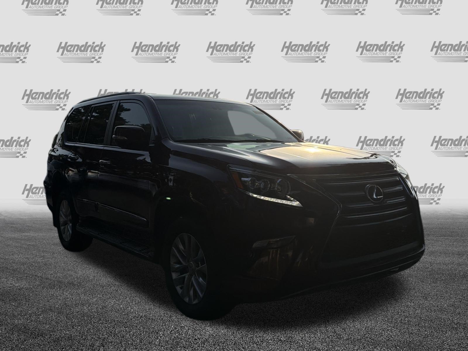 Used 2017 Lexus GX 460 Premium w/ Premium Package AWD/4WD image 2
