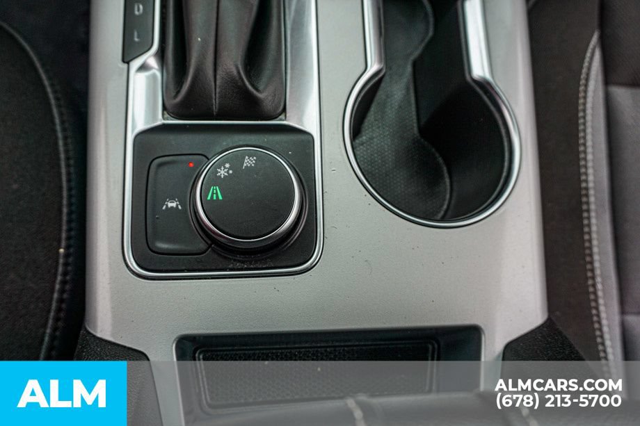 Used 2025 Chevrolet Blazer LT FWD image 44