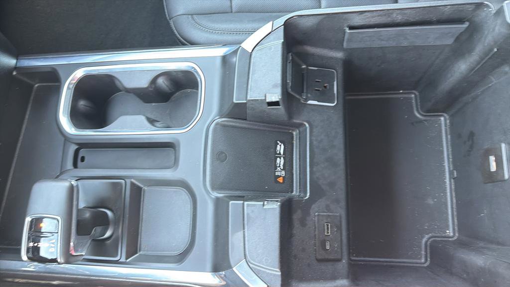 Used 2024 Chevrolet Silverado 1500 LTZ image 28