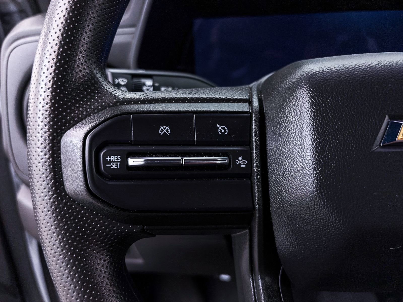 Used 2024 Chevrolet Colorado W/T w/ Advanced Trailering Package image 30