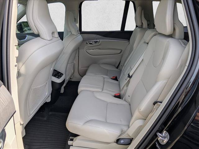 Used 2025 Volvo XC90 B6 Plus w/ Protection Package Premier AWD/4WD image 19
