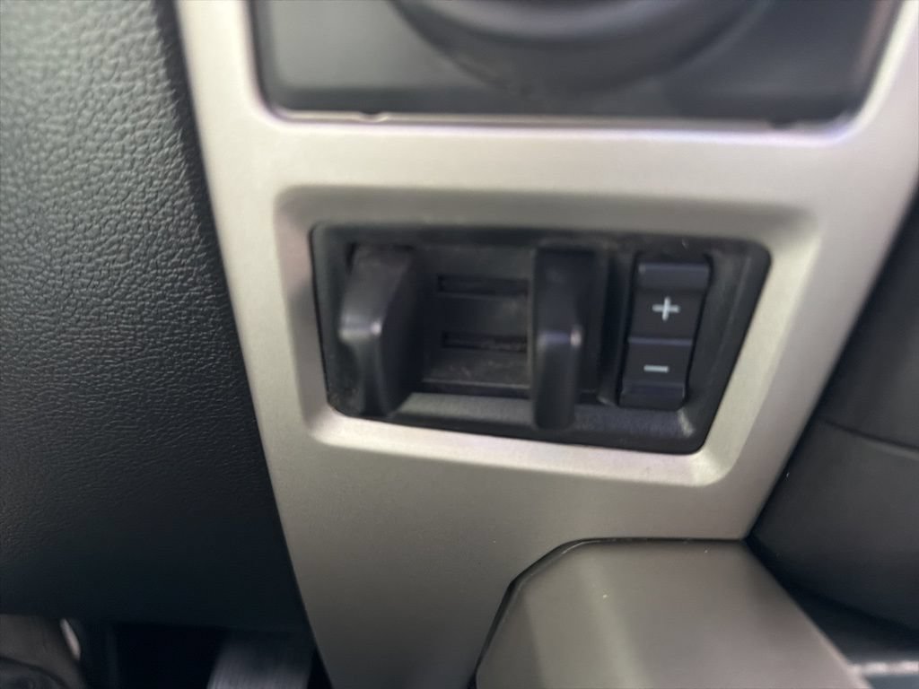 Used 2018 Ford F150 Lariat w/ Equipment Group 502A Luxury AWD/4WD image 21