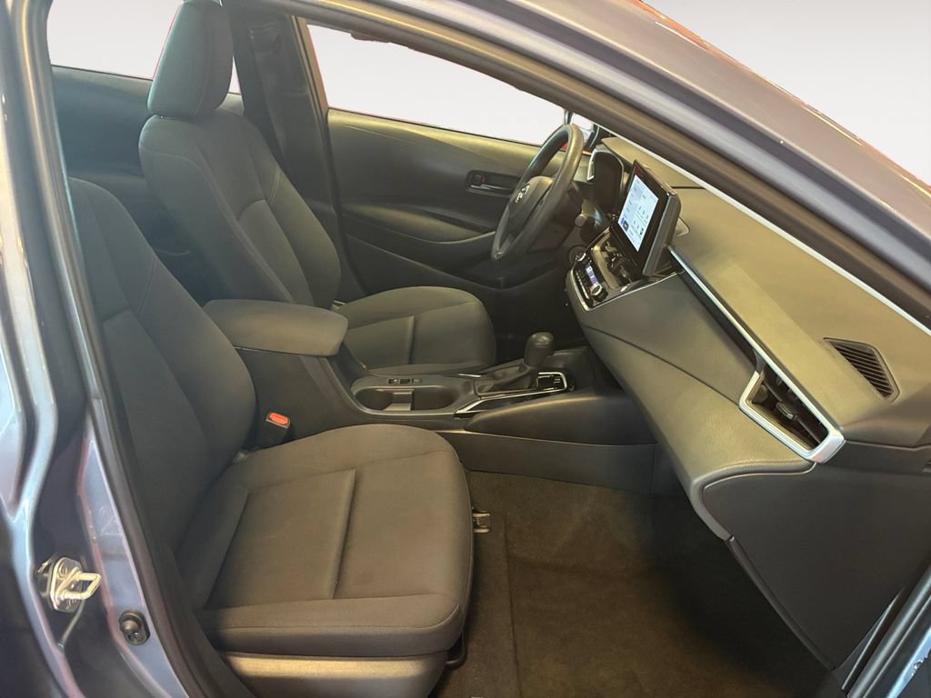 Used 2024 Toyota Corolla LE FWD image 15