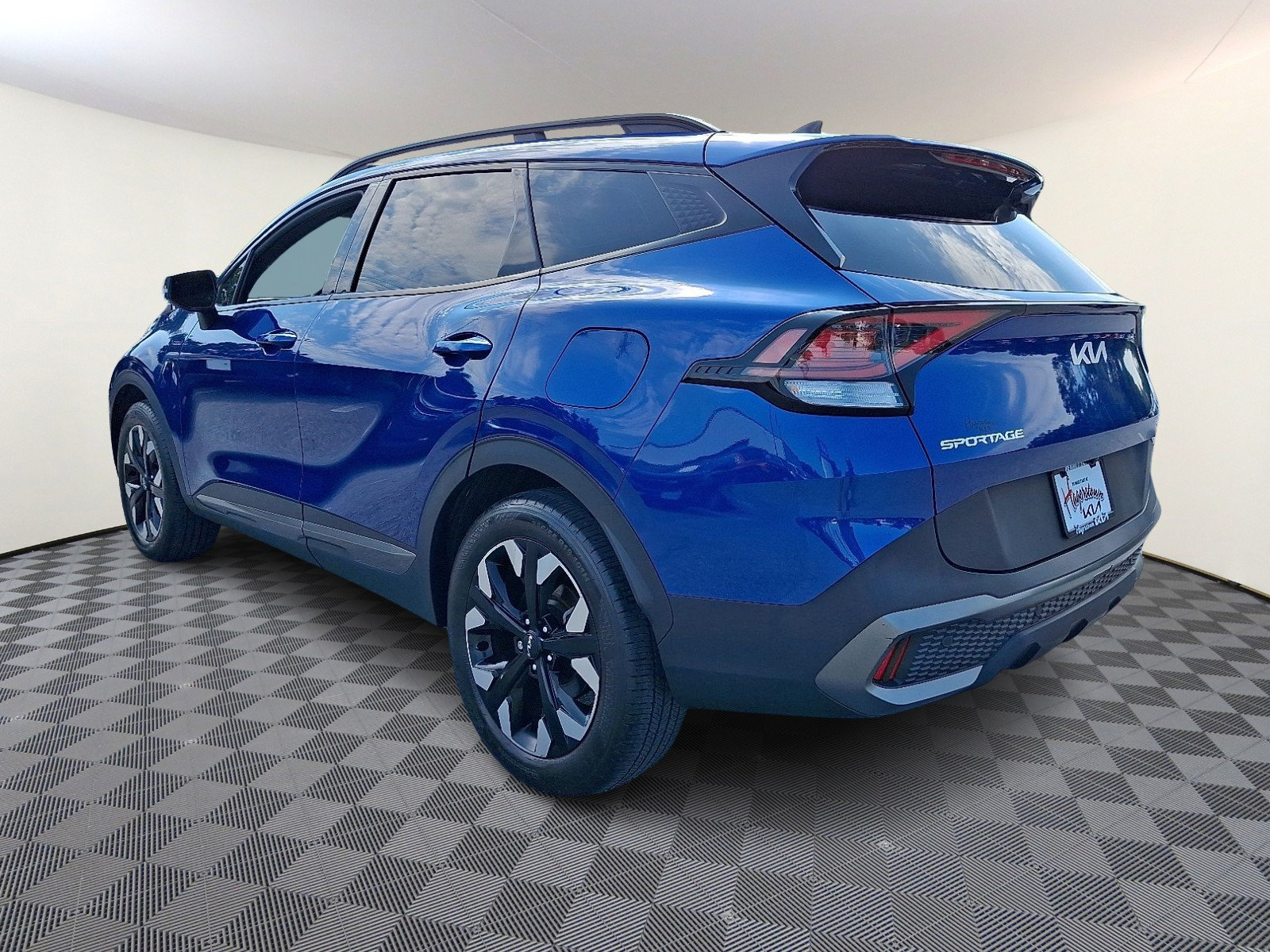 Certified 2024 Kia Sportage X-Line w/ X-Line Premium Package AWD/4WD image 4