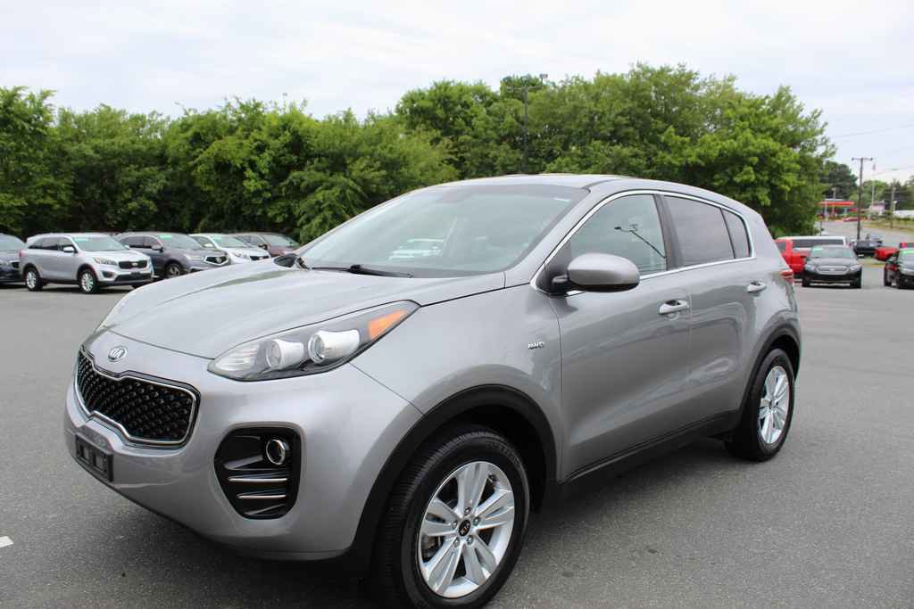 Used 2019 Kia Sportage LX AWD/4WD image 1