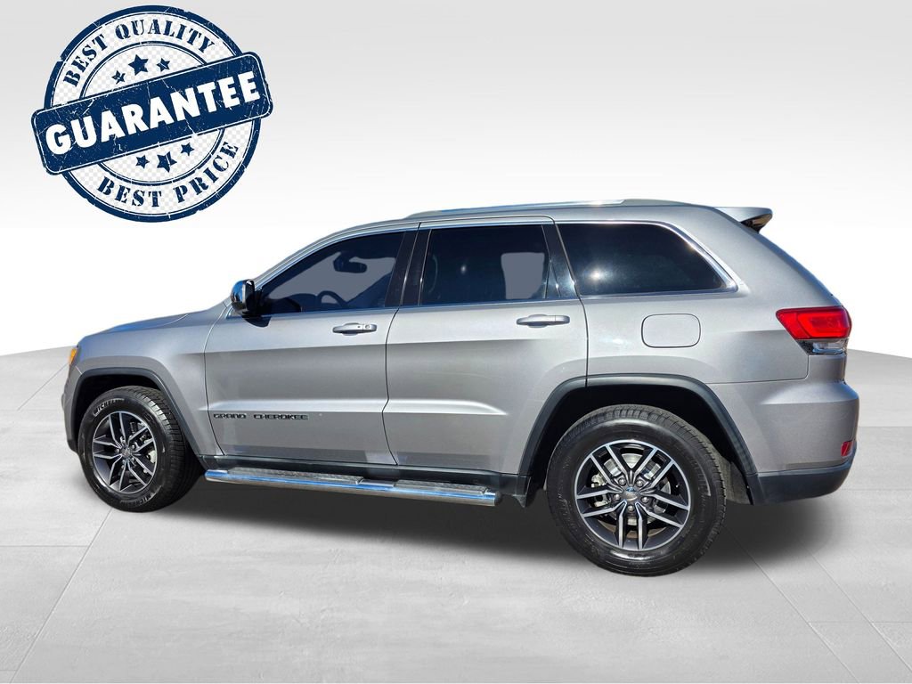 Used 2018 Jeep Grand Cherokee Laredo image 4