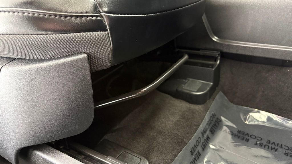 Used 2025 Ford Escape ST-Line Select image 23