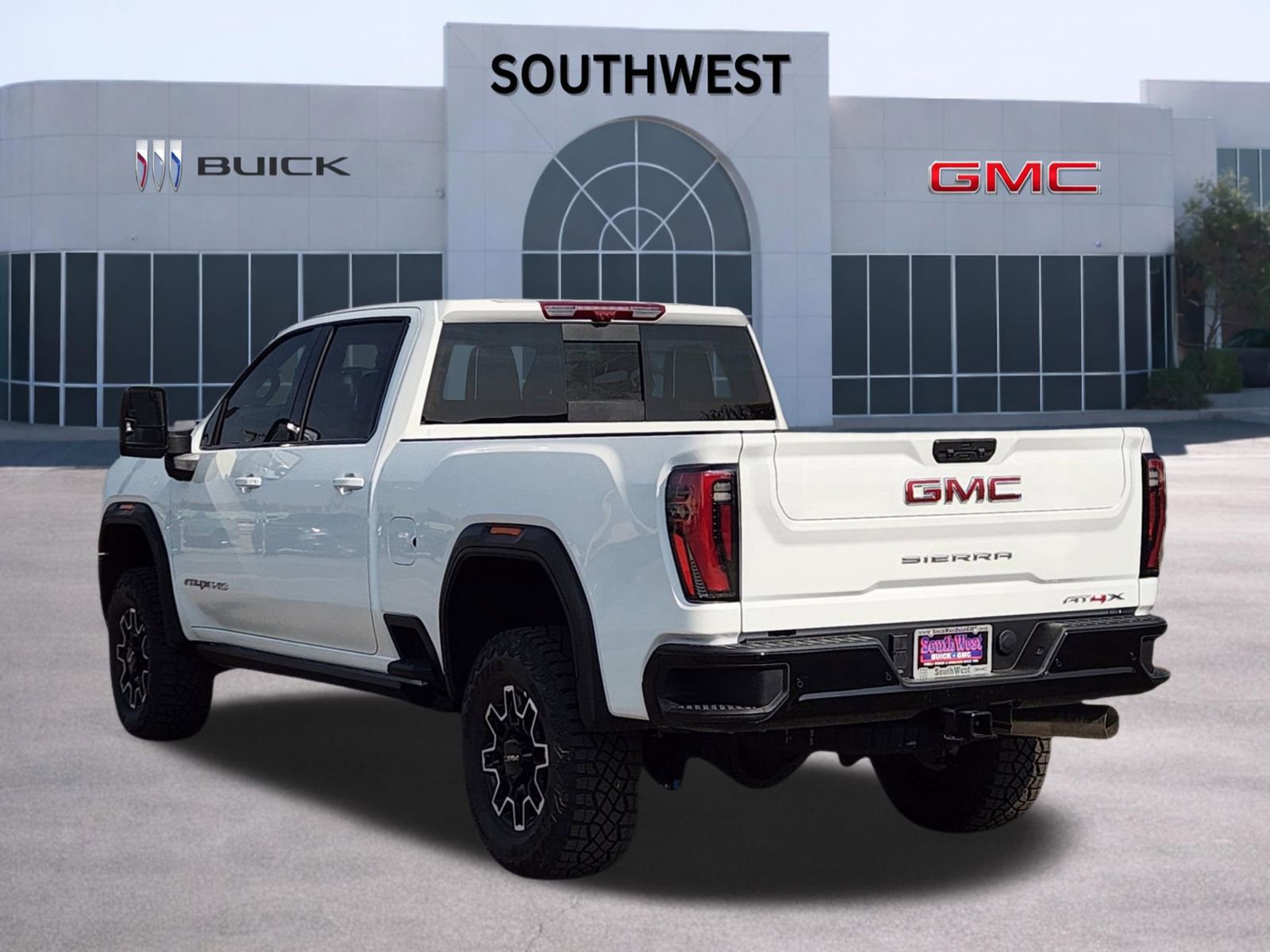 New 2026 GMC Sierra 2500 AT4X image 4