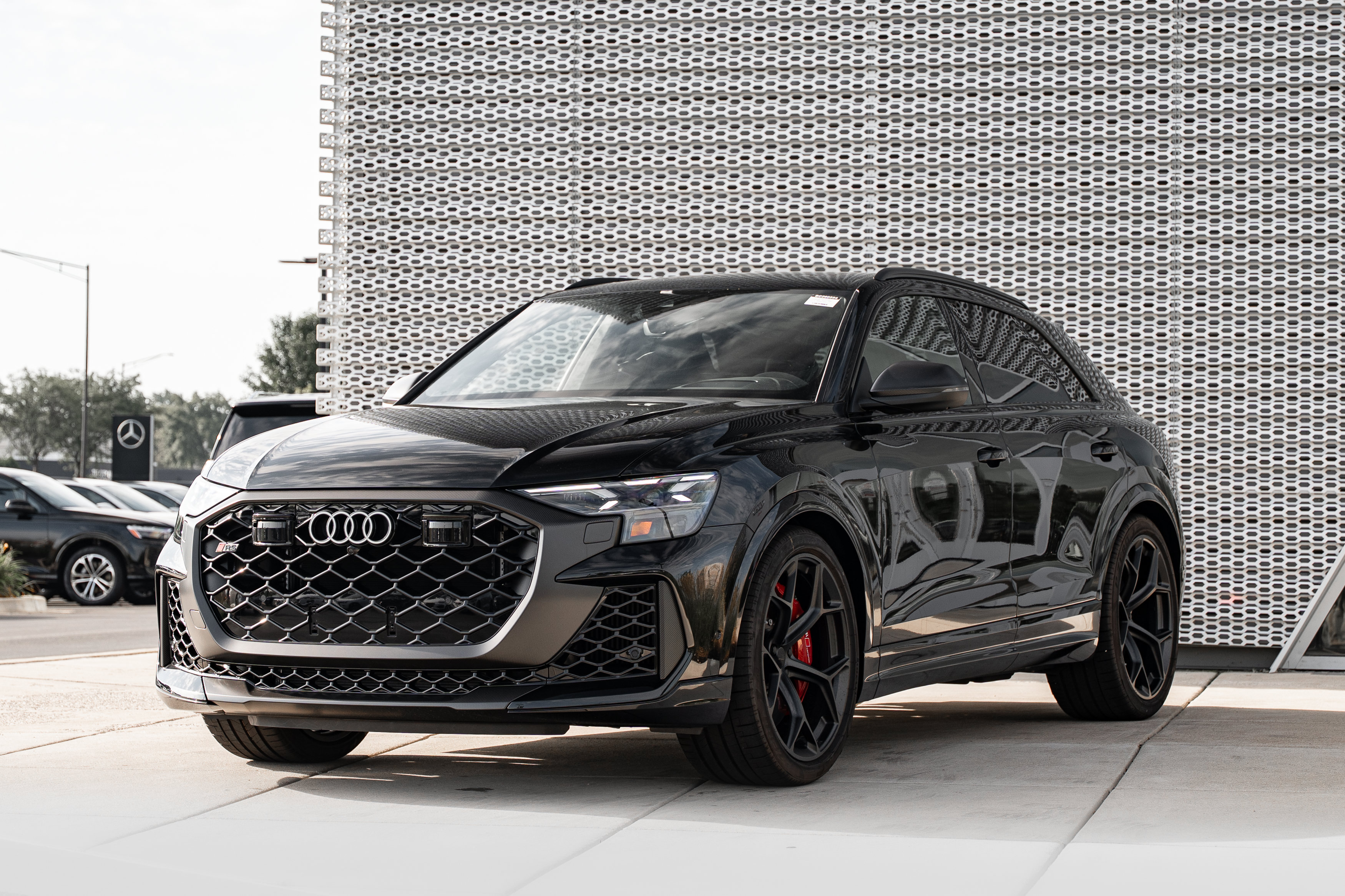 New 2026 Audi RS Q8 performance AWD/4WD image 7