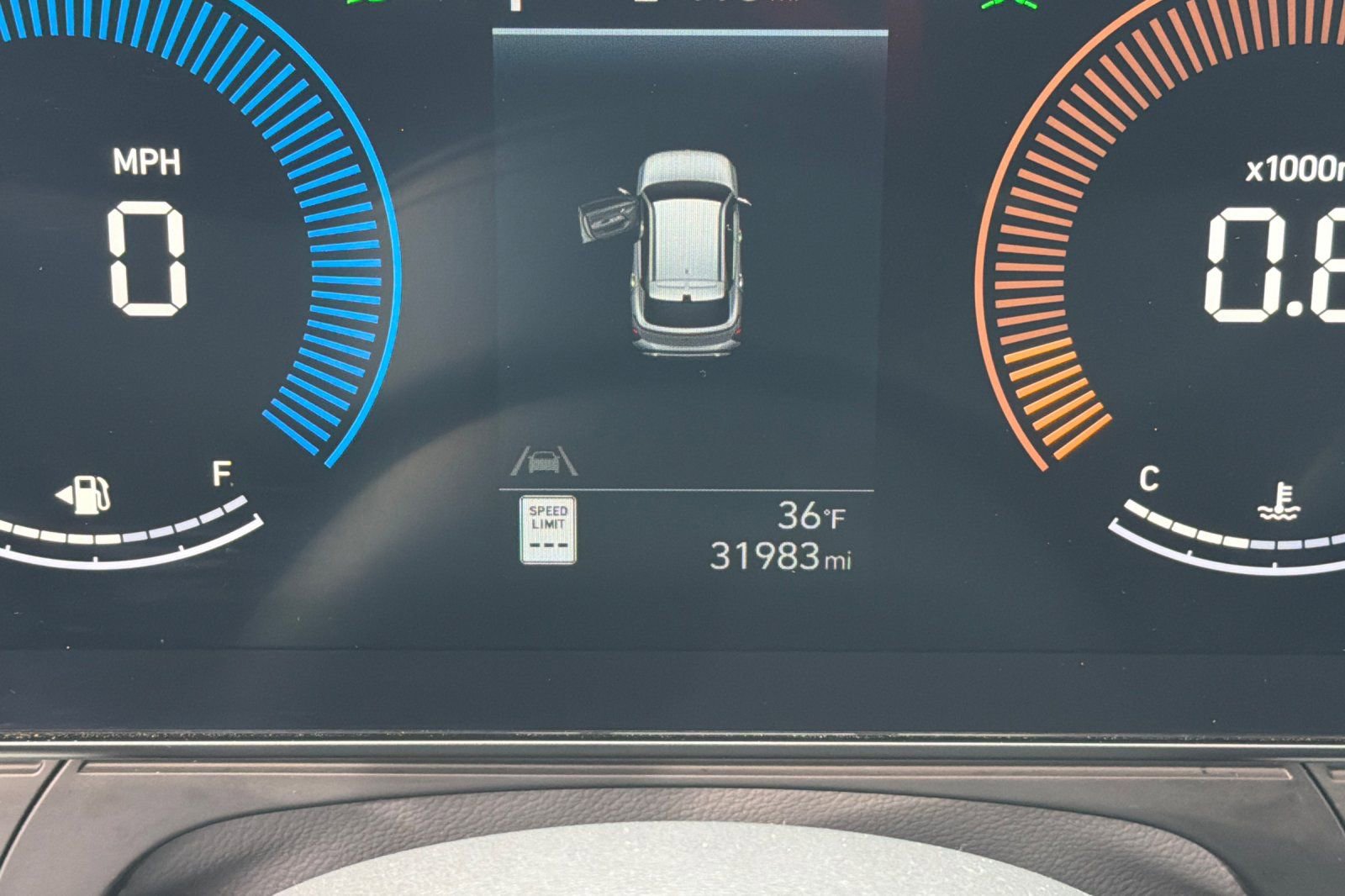 Used 2024 Hyundai Kona SEL image 39