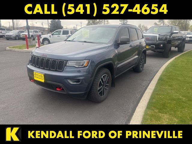Used 2020 Jeep Grand Cherokee Trailhawk w/ Trailhawk Luxury Group AWD/4WD image 4