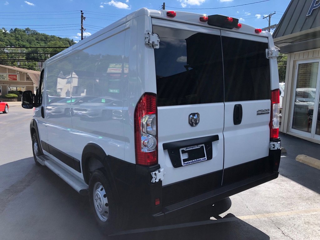 Used 2023 RAM ProMaster 2500 image 3