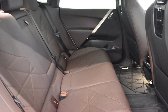 Used 2023 BMW iX M60 w/ Executive Package AWD/4WD image 17