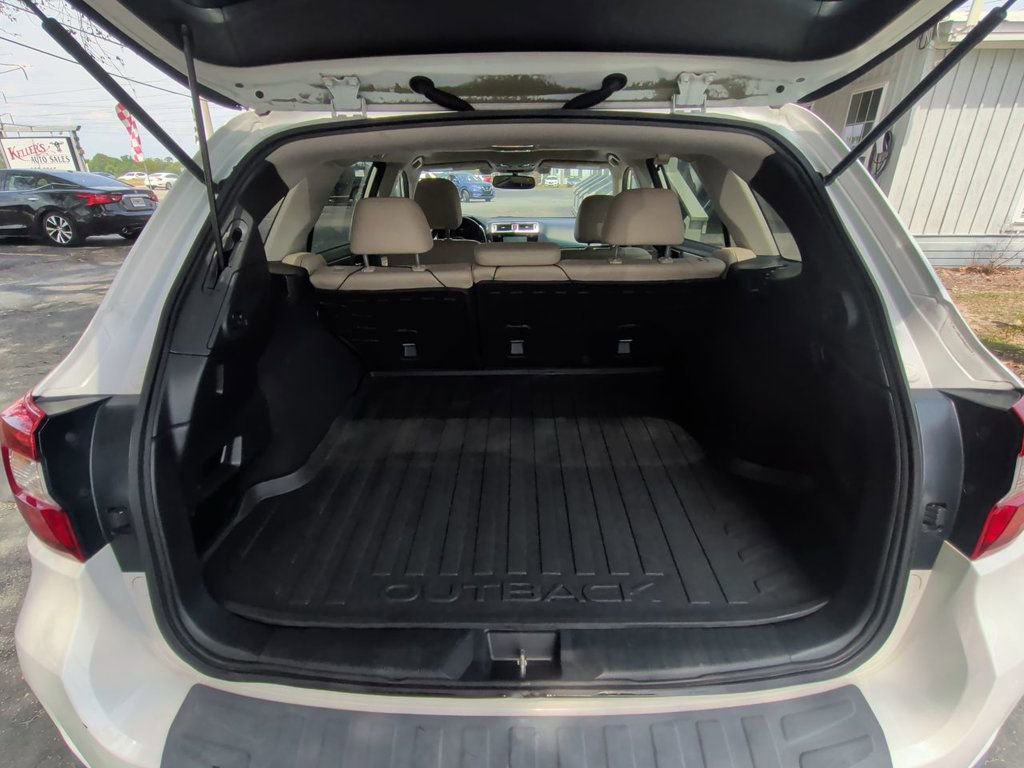 Used 2016 Subaru Outback 2.5i Limited AWD/4WD image 24