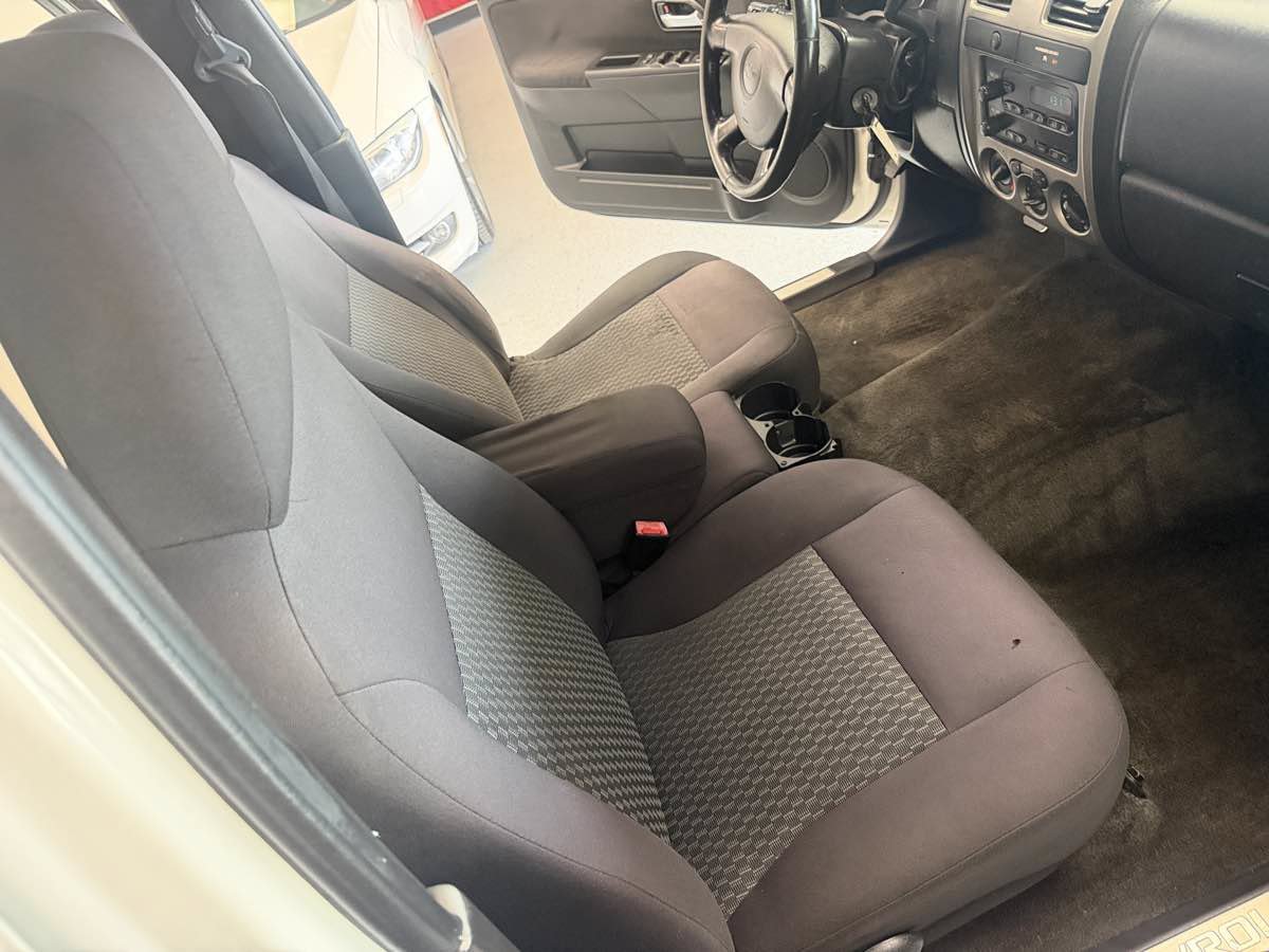 Used 2012 Chevrolet Colorado LT RWD image 18