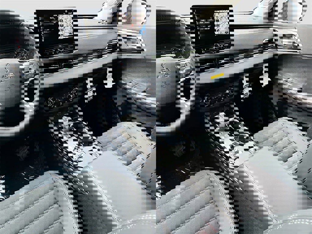 New 2025 Mitsubishi Outlander Trail Edition image 25