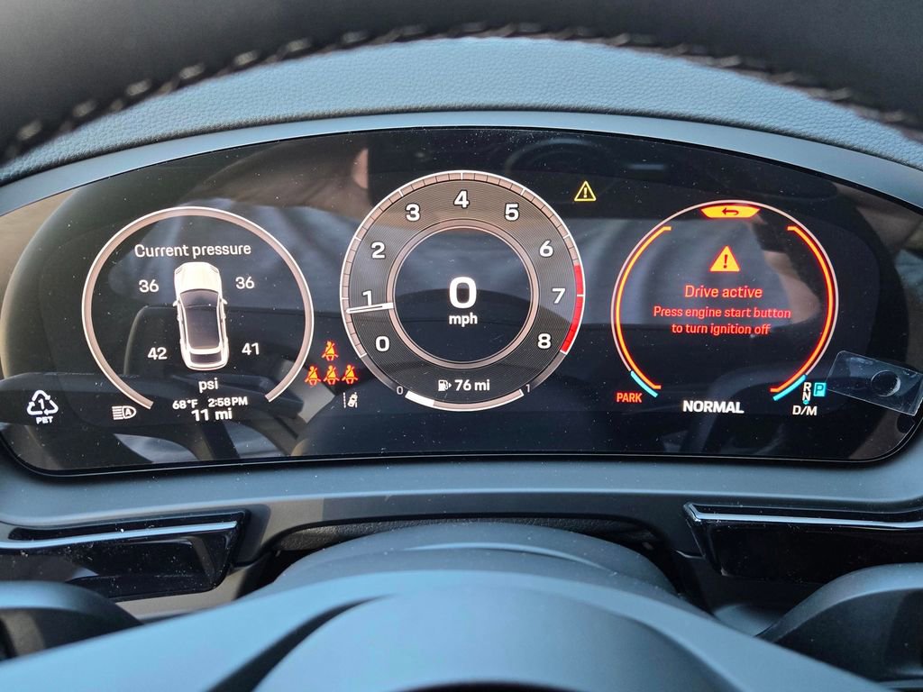 New 2026 Porsche Cayenne Coupe image 24