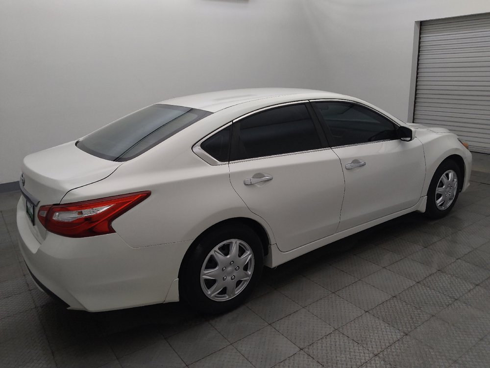 Used 2016 Nissan Altima 2.5 S w/ Power Driver Seat Package FWD image 10