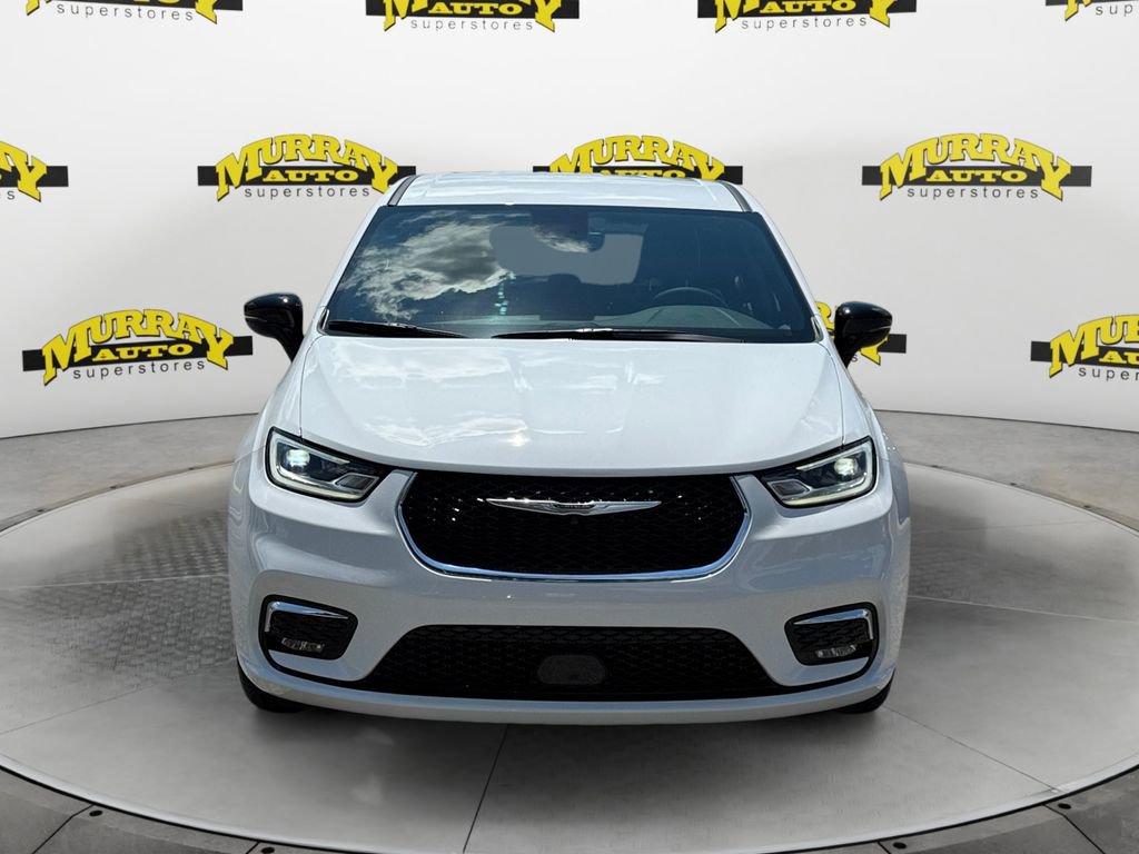 New 2026 Chrysler Pacifica Select image 8