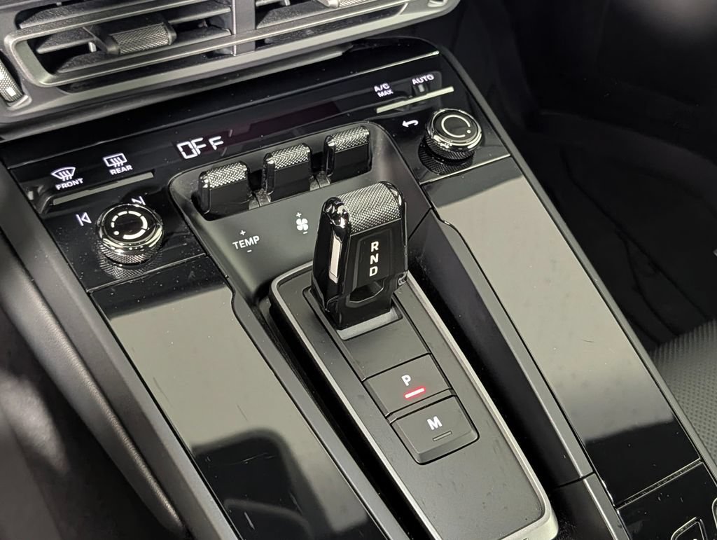 Certified 2023 Porsche 911 Carrera GTS RWD image 31